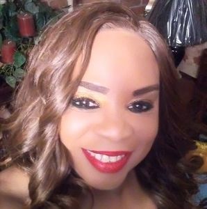 Meet your Posher, Teresa